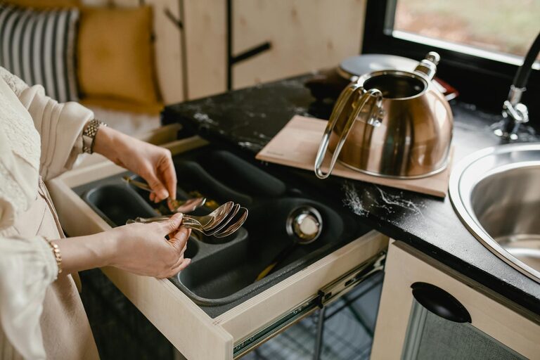 Easy Ideas to Make Dinner Cleanup a Breeze